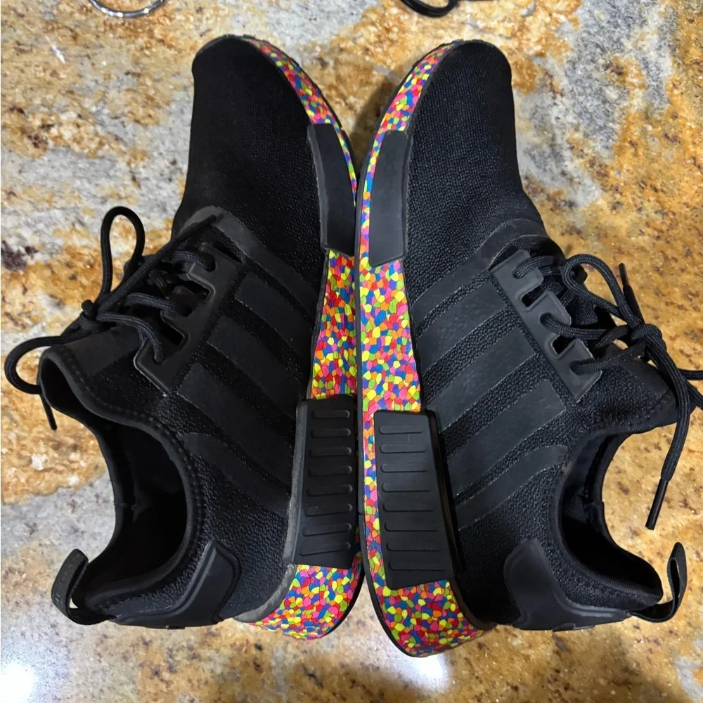 Adías NMD size 10 - Picture 8 of 9